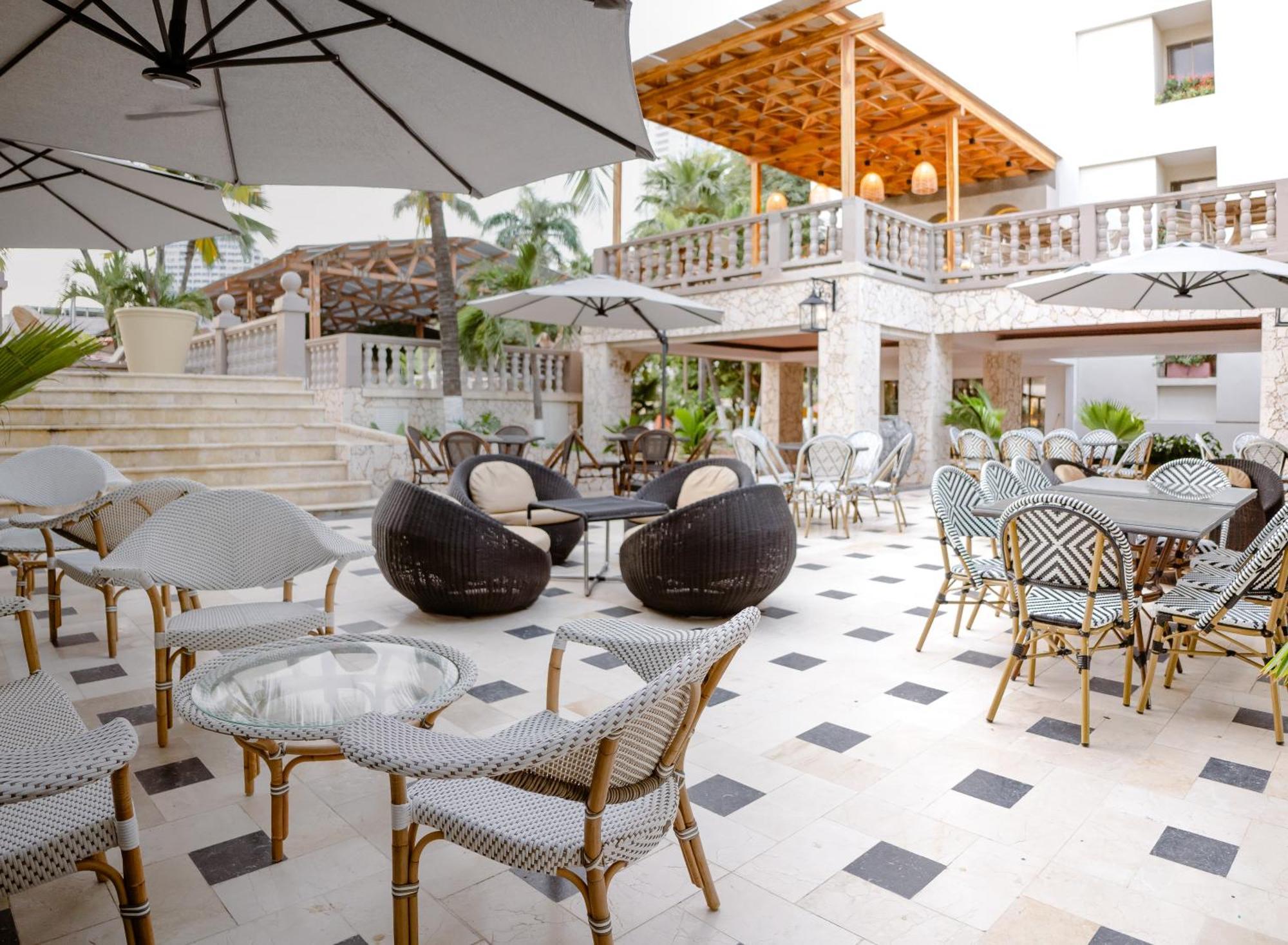 Hotel Caribe By Faranda Grand, A Member Of Radisson Individuals Cartagena Kültér fotó The lobby of the hotel